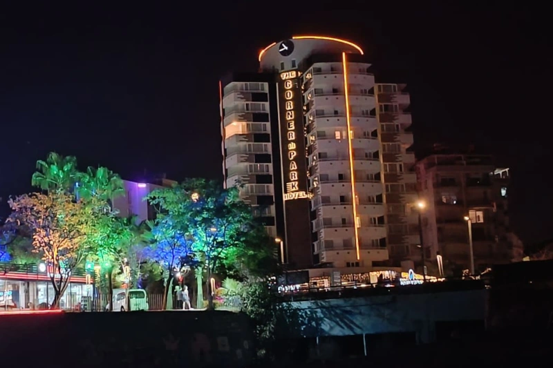 Mietwagenübergabe am Corner Park Hotel in Konyaalti / Antalya